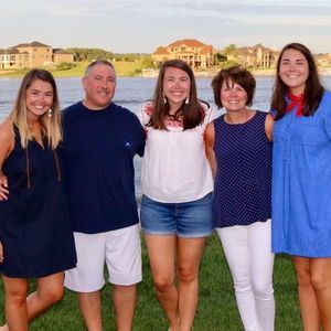 Meet your Posher, Bruce